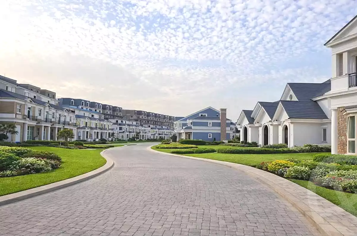 https://aqarmap.com.eg/en/listing/7335857-for-sale-cairo-new-cairo-compounds-mountain-view-1