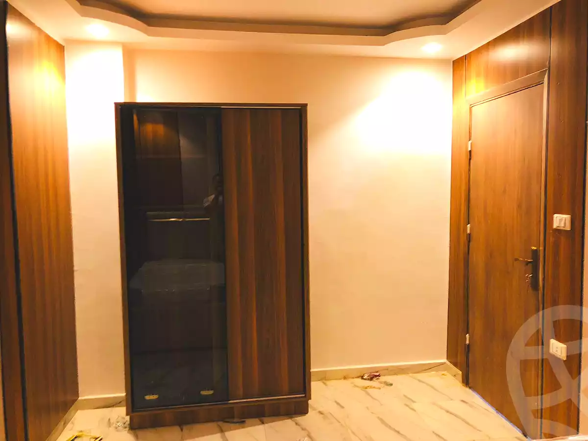 https://aqarmap.com.eg/en/listing/7335970-for-rent-cairo-6th-of-october-el-ahyaa-neighborhood-1st-al-maahad