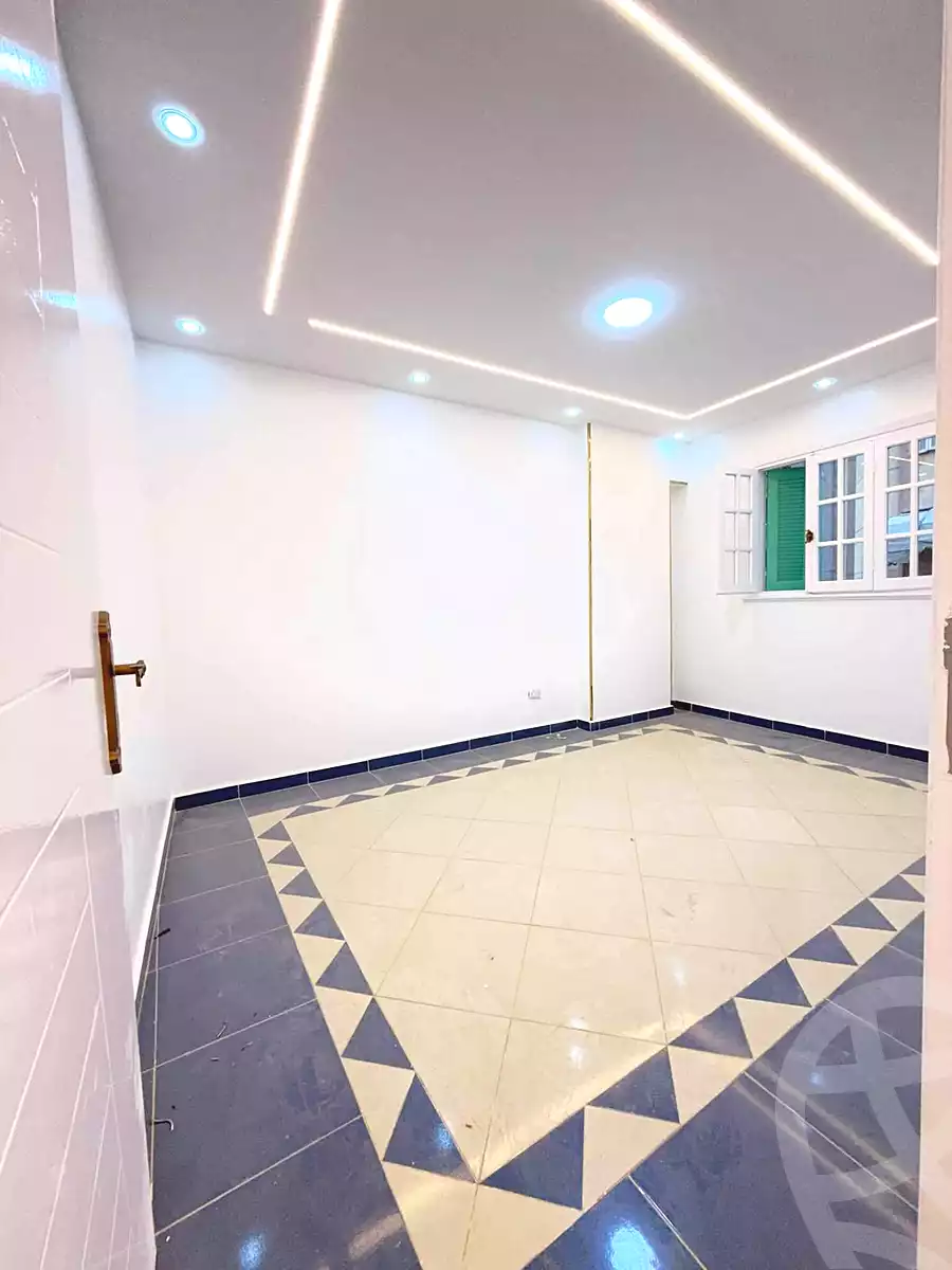 https://aqarmap.com.eg/en/listing/7335979-for-sale-alexandria-sydy-bshr-sydy-bshr-bhry-shr-khld-bn-lwlyd