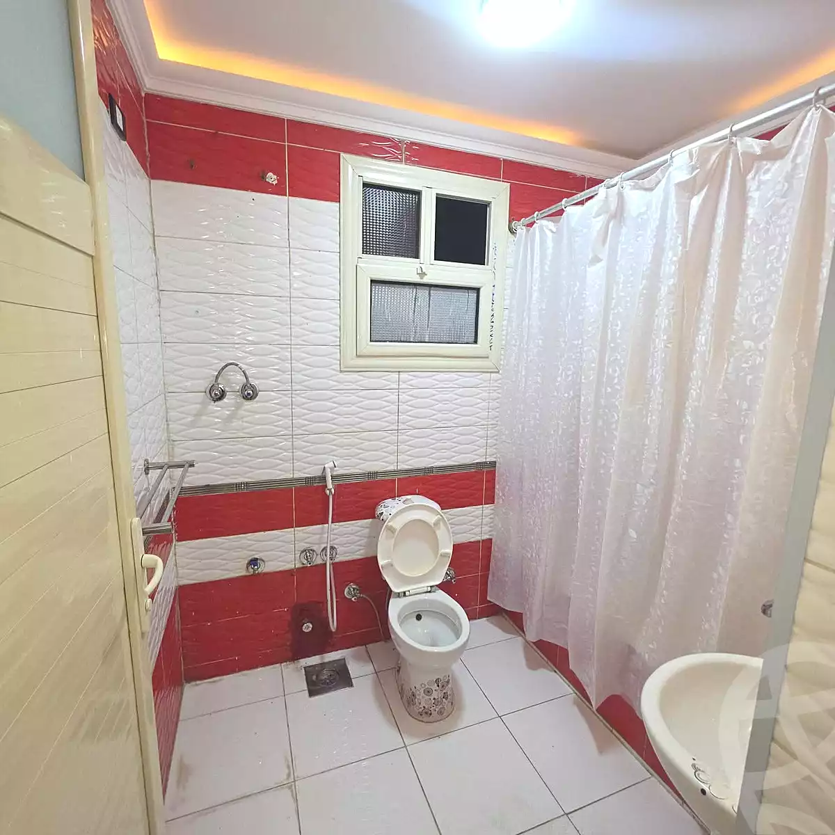 https://aqarmap.com.eg/ar/listing/7336112-for-sale-cairo-ain-shams-alf-maskn
