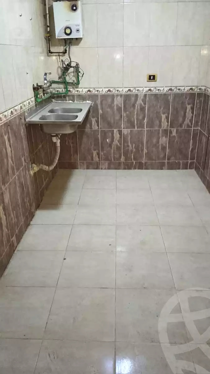 https://aqarmap.com.eg/ar/listing/7336121-for-sale-cairo-el-maadi-saqr-quraish-sakr-kourish-buildings