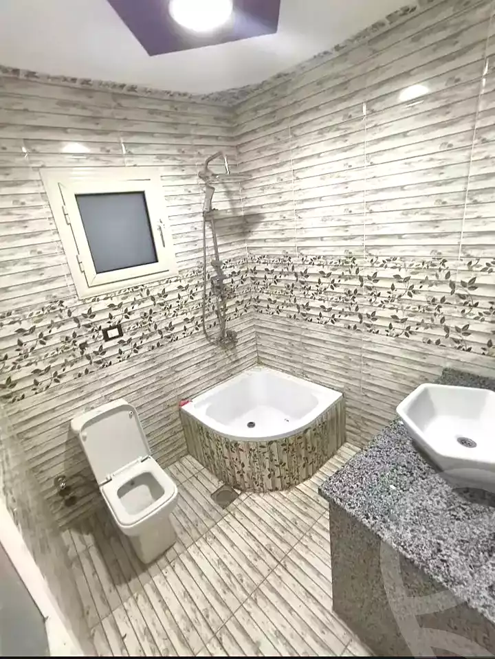 https://aqarmap.com.eg/ar/listing/7336424-for-sale-alexandria-al-agamy-el-hanouvel-al-haded-we-al-soulb-st