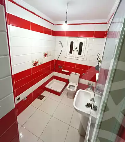 https://aqarmap.com.eg/ar/listing/7336438-for-rent-alexandria-al-agamy-el-hanouvel