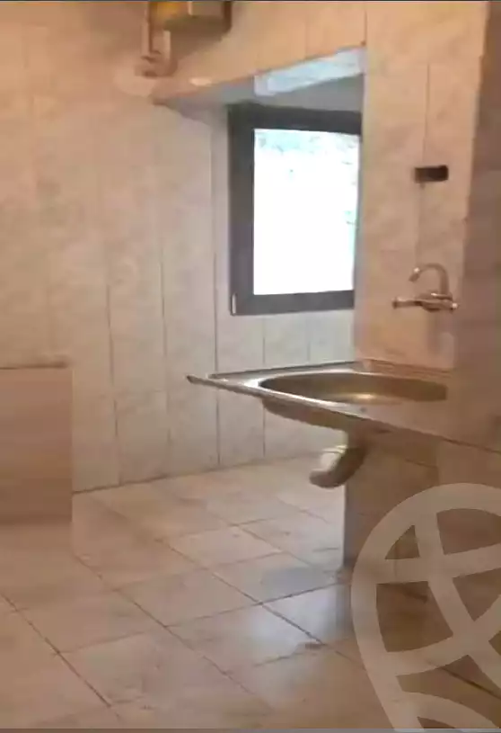https://aqarmap.com.eg/en/listing/7336947-for-sale-cairo-15th-of-may-mjwr-25