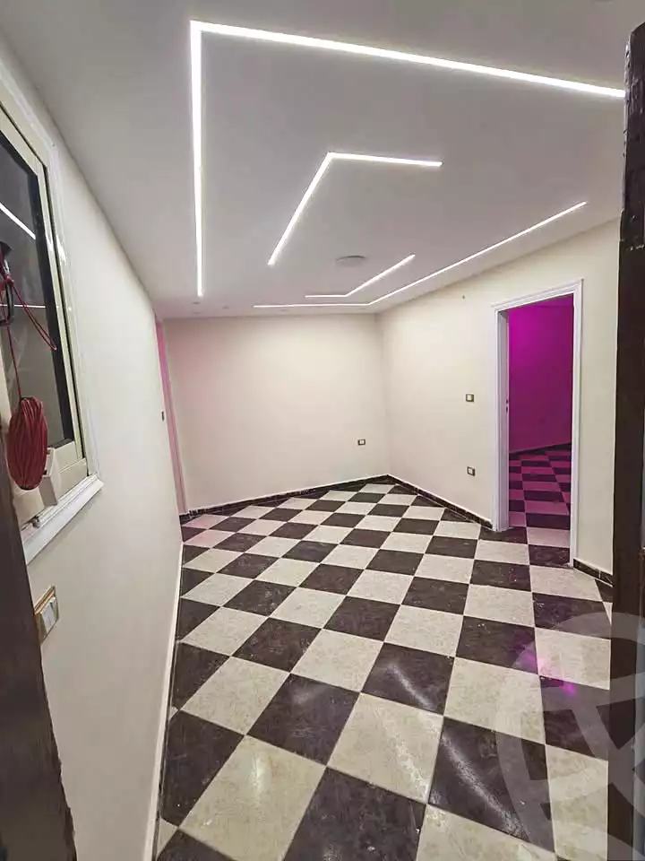 https://aqarmap.com.eg/en/listing/7337042-for-sale-alexandria-al-agamy-el-hanouvel-radwan-st