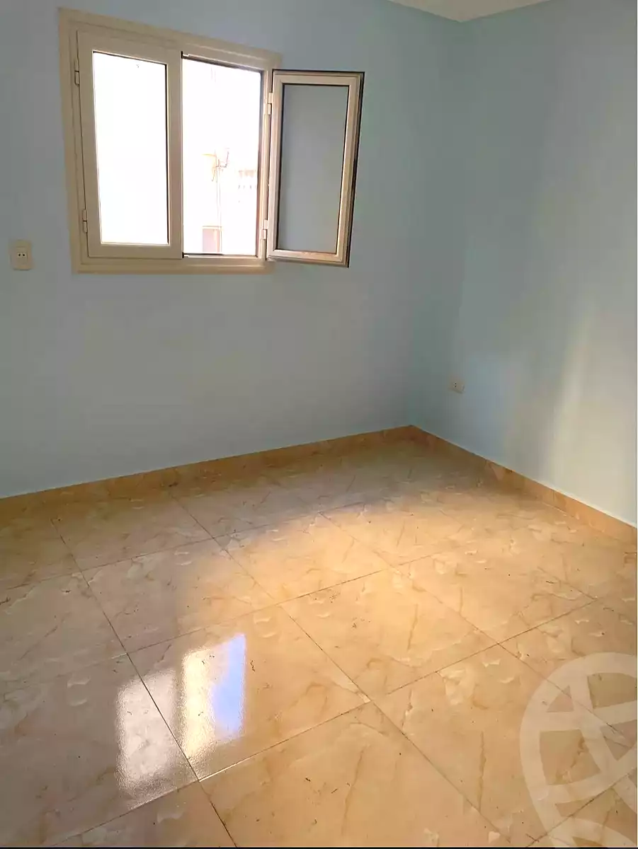 https://aqarmap.com.eg/ar/listing/7337163-for-sale-alexandria-el-asafra-l-sfr-bhry