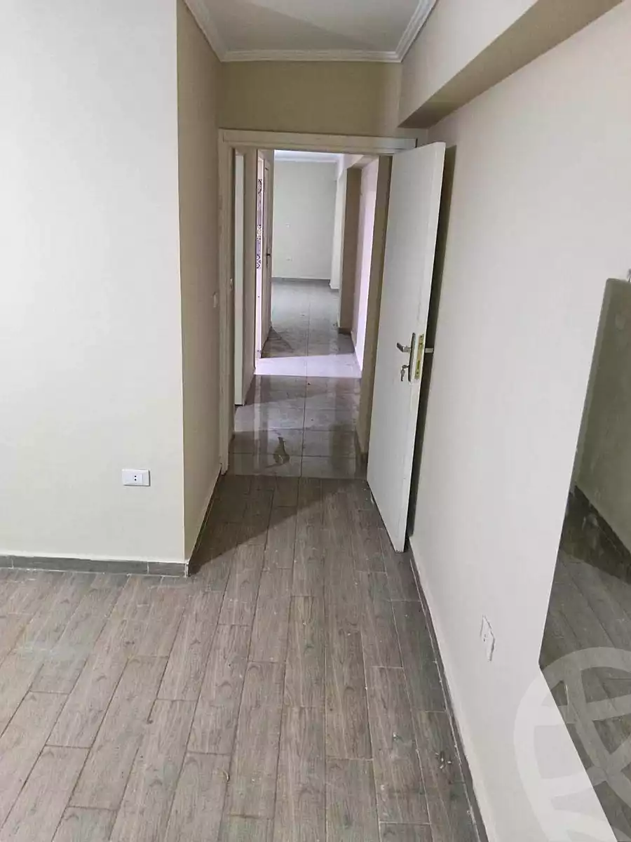 https://aqarmap.com.eg/ar/listing/7337305-for-rent-cairo-ain-shams-mnshy-lthryr