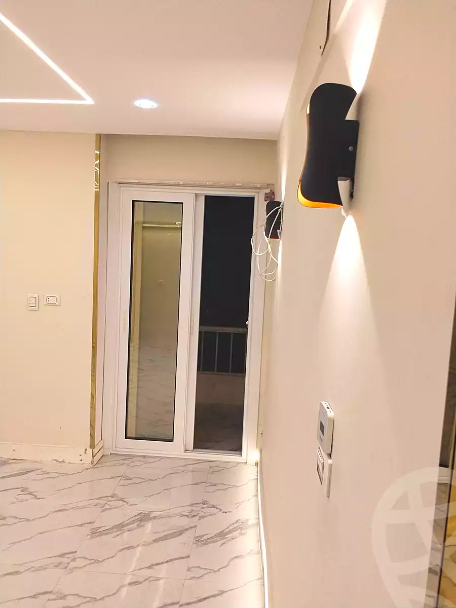 https://aqarmap.com.eg/ar/listing/7337353-for-sale-alexandria-sydy-bshr-sydy-bshr-bhry-shr-mhmd-njyb