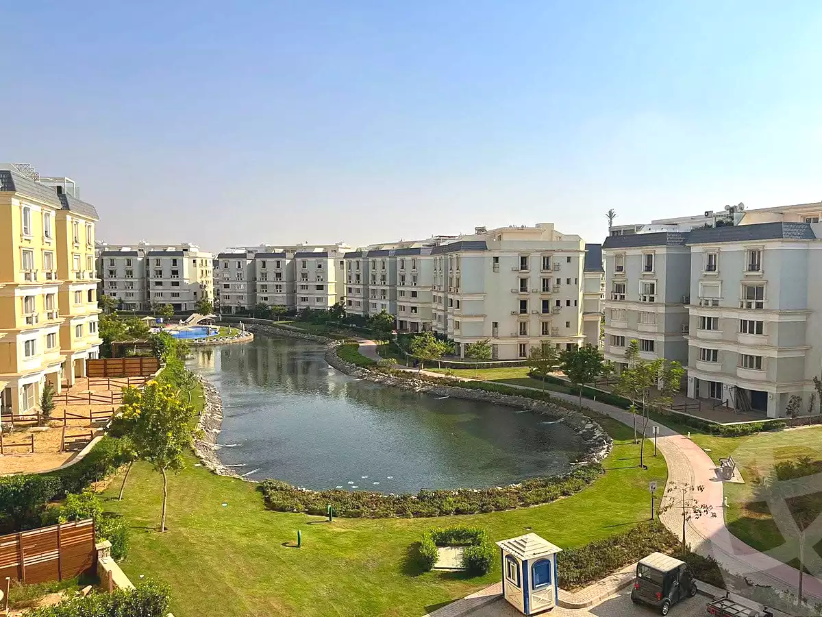 https://aqarmap.com.eg/en/listing/7337609-for-sale-cairo-new-cairo-compounds-mountain-view-1