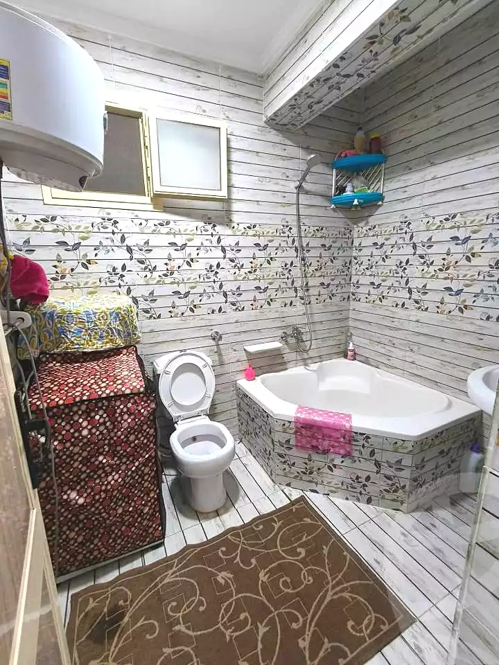 https://aqarmap.com.eg/en/listing/7337855-for-sale-alexandria-lsywf-el-falki