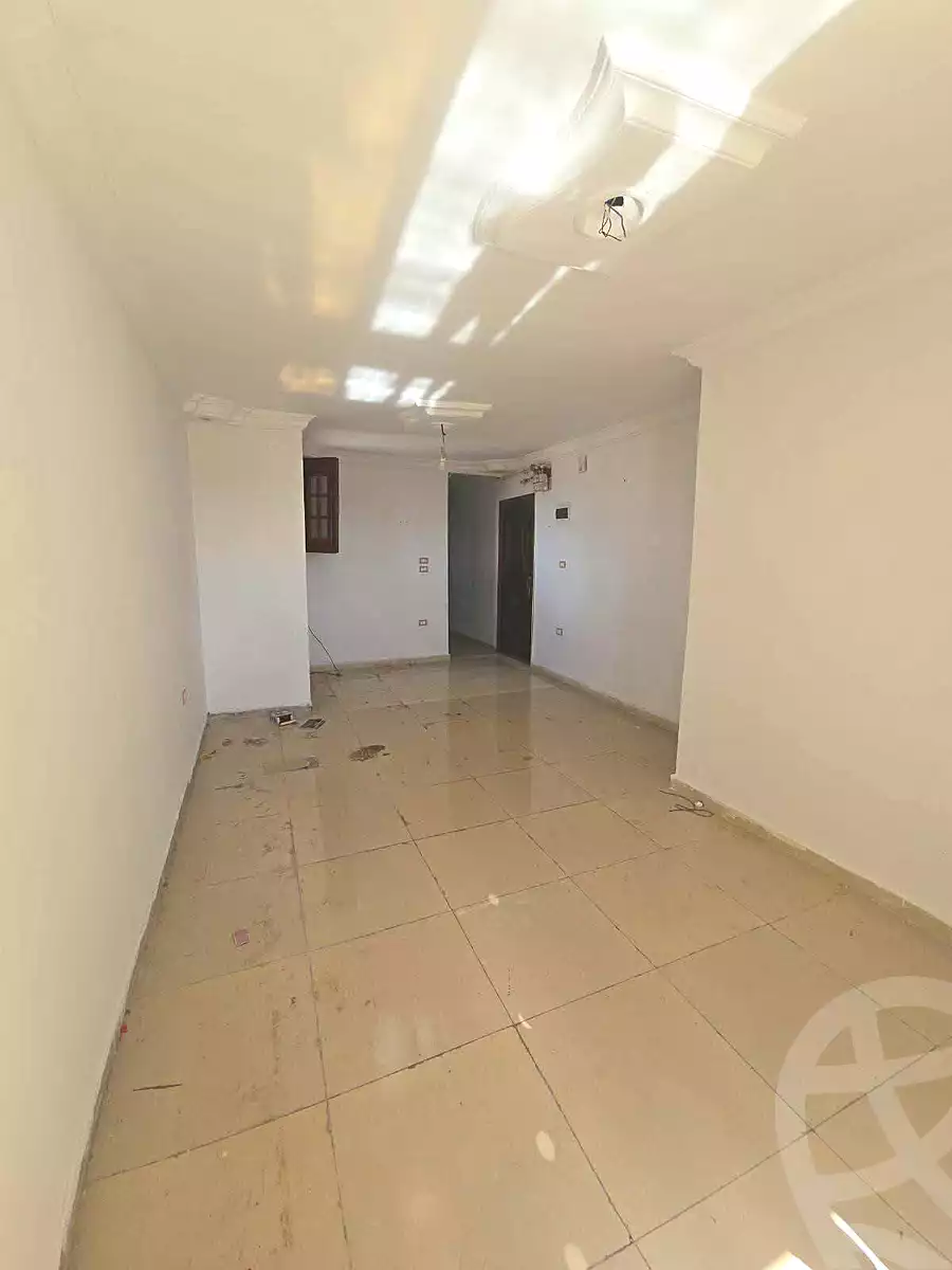 https://aqarmap.com.eg/ar/listing/7337918-for-sale-alexandria-sydy-bshr-sydy-bshr-bhry-gamal-abd-el-nasir-st