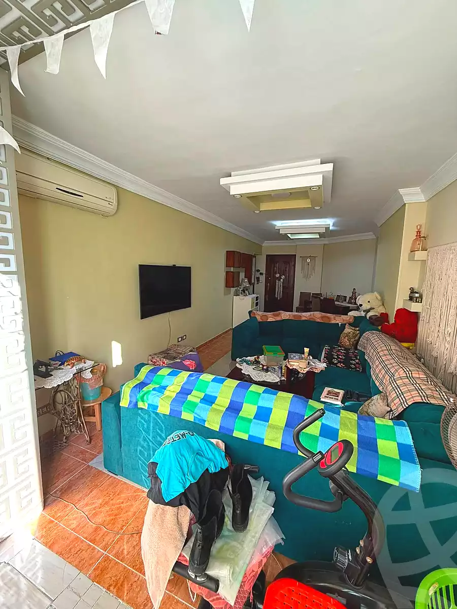 https://aqarmap.com.eg/ar/listing/7338049-for-sale-alexandria-el-asafra-l-sfr-bhry