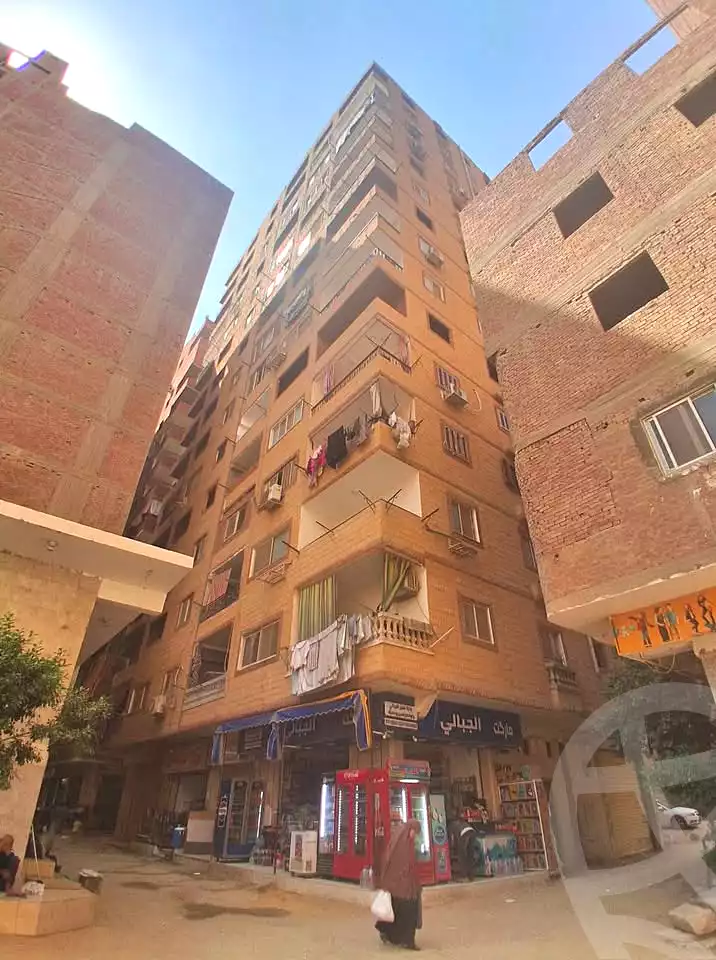 https://aqarmap.com.eg/en/listing/7338076-for-sale-cairo-helwan-hadayek-helwan-el-eshrein-st