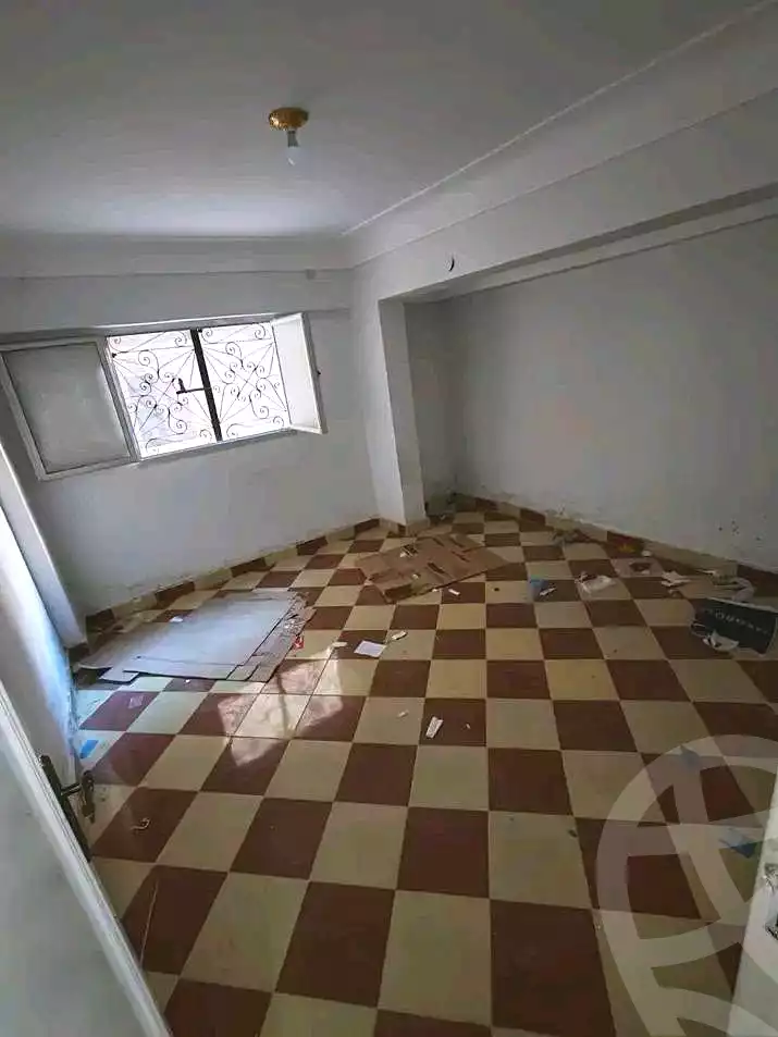 https://aqarmap.com.eg/en/listing/7338093-for-sale-alexandria-al-agamy-el-hanouvel-el-salam-st