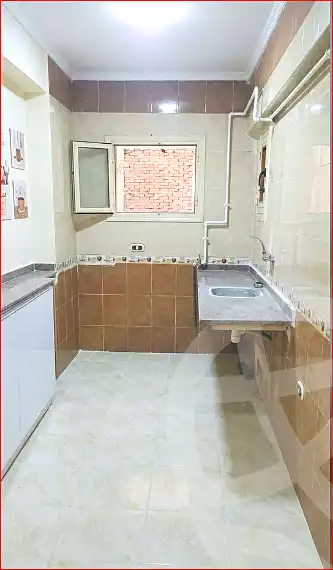 https://aqarmap.com.eg/ar/listing/7338159-for-sale-alexandria-sydy-bshr-sydy-bshr-bhry-ali-hipa-st