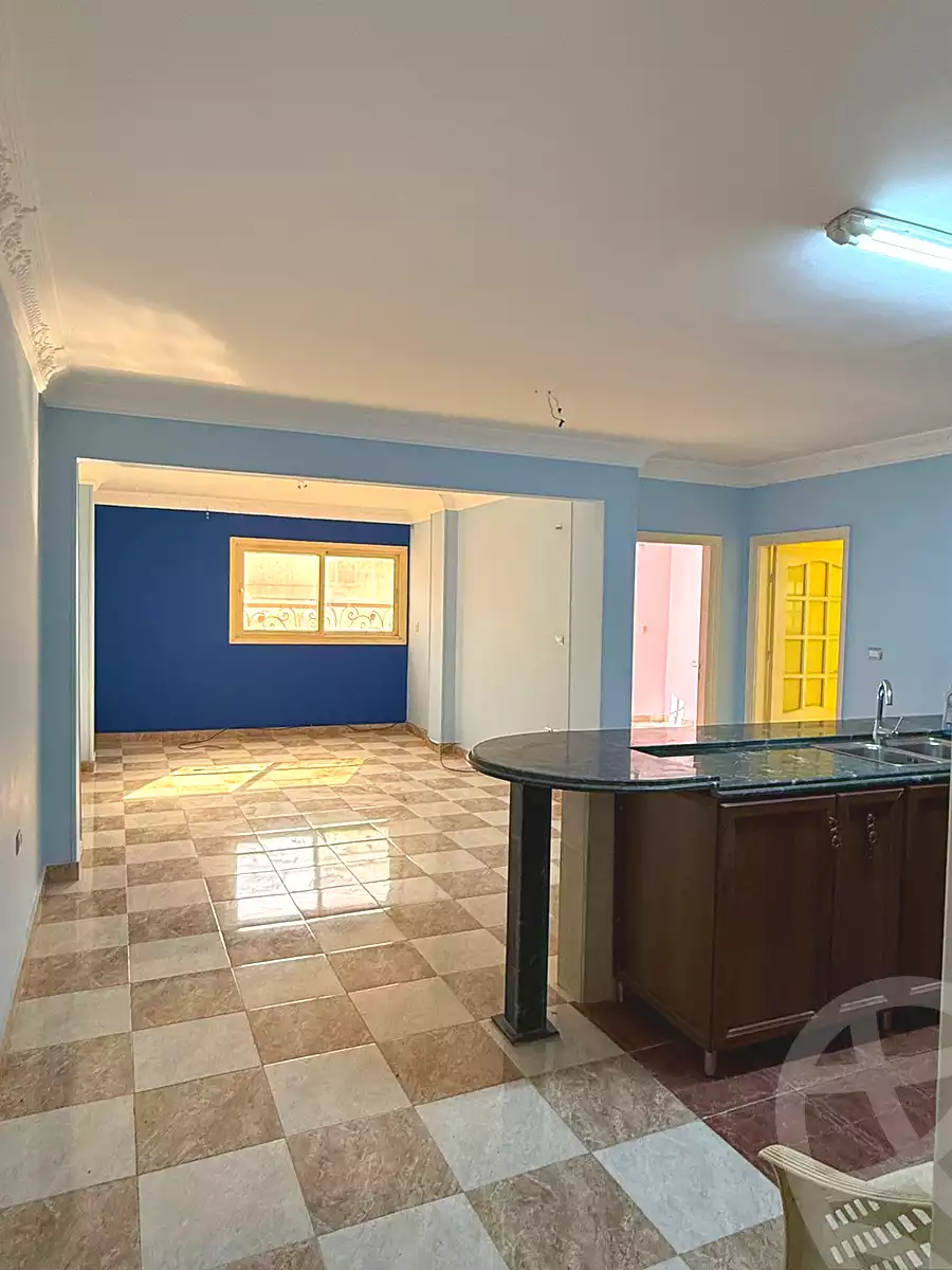 https://aqarmap.com.eg/ar/listing/7338175-for-sale-cairo-6th-of-october-el-ahyaa-neighborhood-3rd-al-hay-al-thalith-st