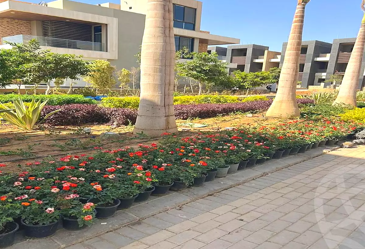 https://aqarmap.com.eg/ar/listing/7338198-for-sale-cairo-new-administrative-capital-r7-mydtwn-fyl-mwl-btr-hwm