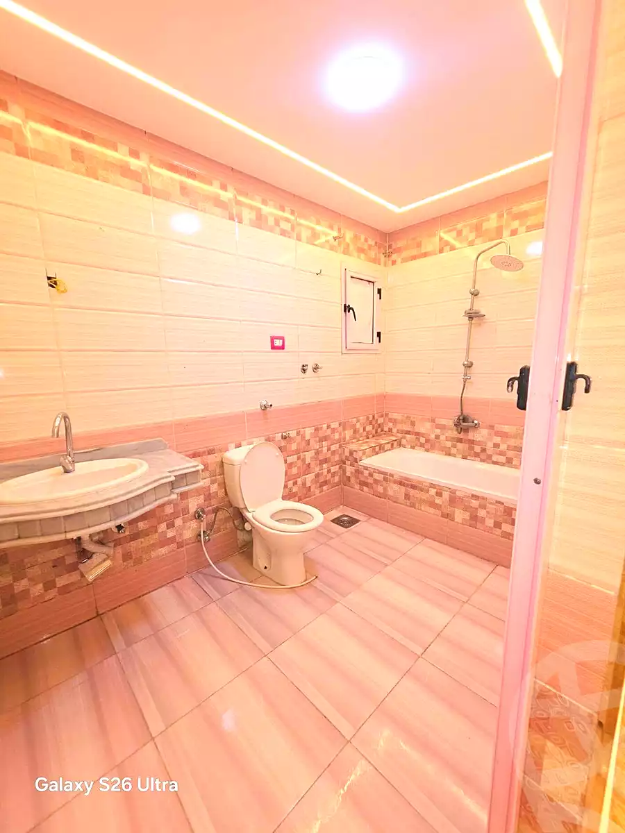https://aqarmap.com.eg/ar/listing/7338303-for-sale-alexandria-sydy-bshr-sydy-bshr-bhry-shr-khld-bn-lwlyd