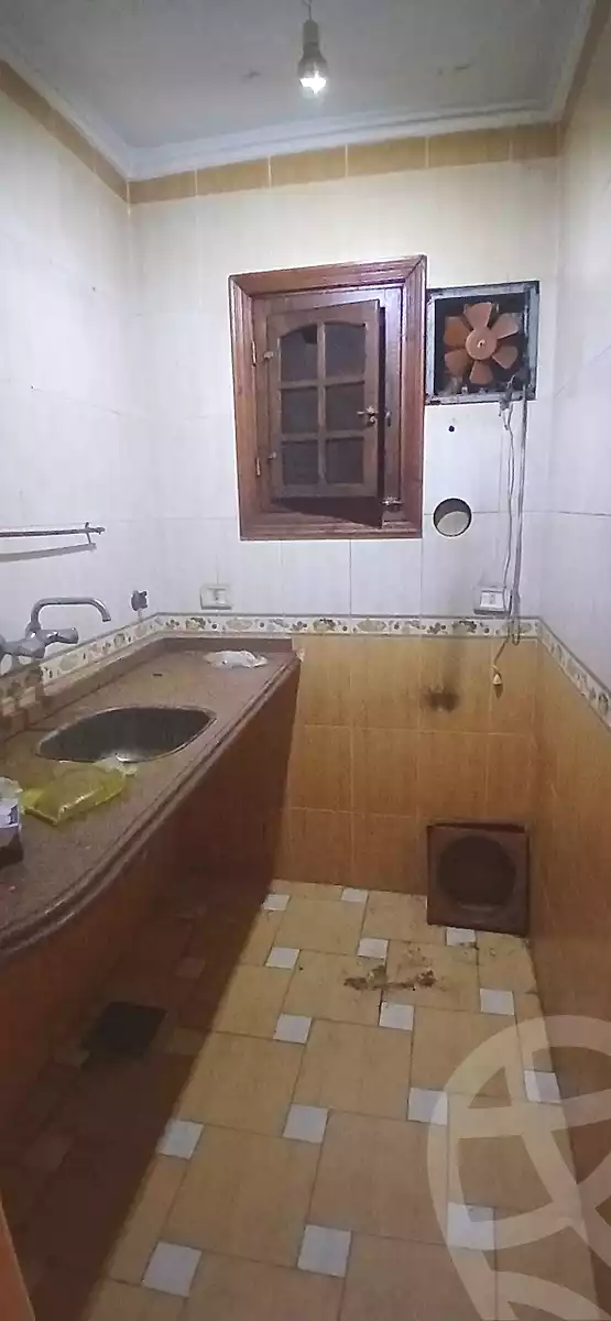 https://aqarmap.com.eg/en/listing/7338228-for-rent-alexandria-bakoos