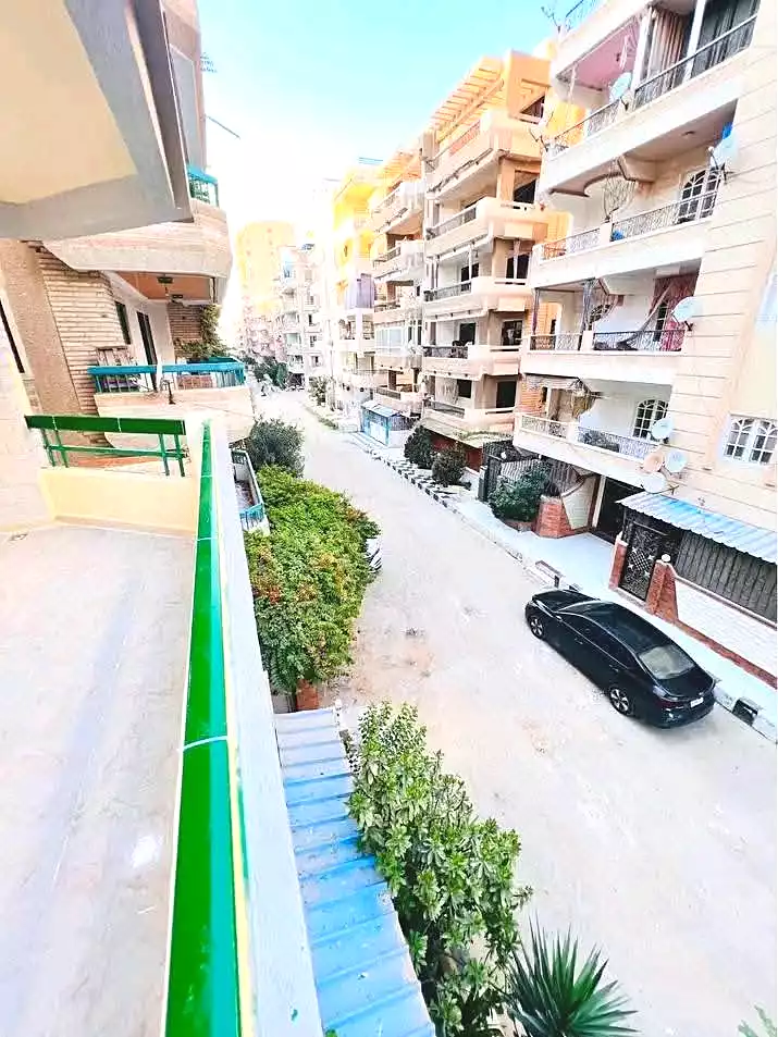 https://aqarmap.com.eg/ar/listing/7338401-for-sale-alexandria-al-agamy-shataa-el-nakheel
