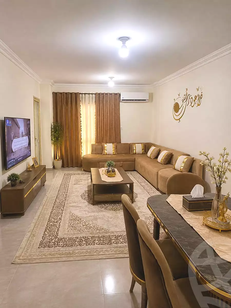 https://aqarmap.com.eg/en/listing/7338415-for-rent-cairo-6th-of-october-compounds-jn-ktwbr