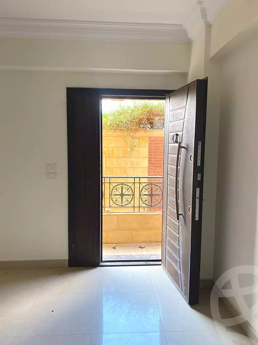 https://aqarmap.com.eg/ar/listing/7338661-for-sale-cairo-new-cairo-el-yassamin-el-yasmeen-3-mohamed-rahim-st