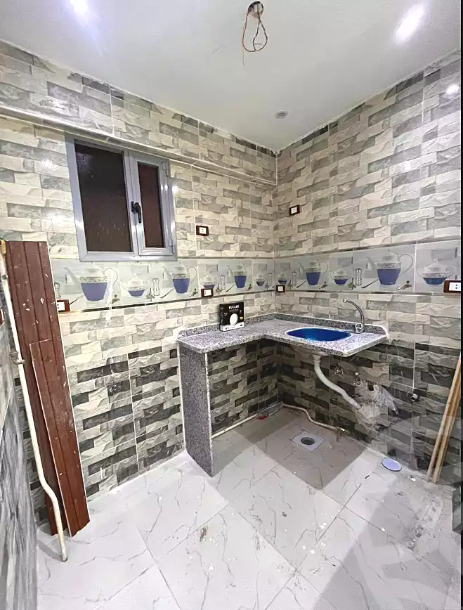 https://aqarmap.com.eg/ar/listing/7338761-for-sale-alexandria-al-agamy-lbytsh-qased-kareem-st
