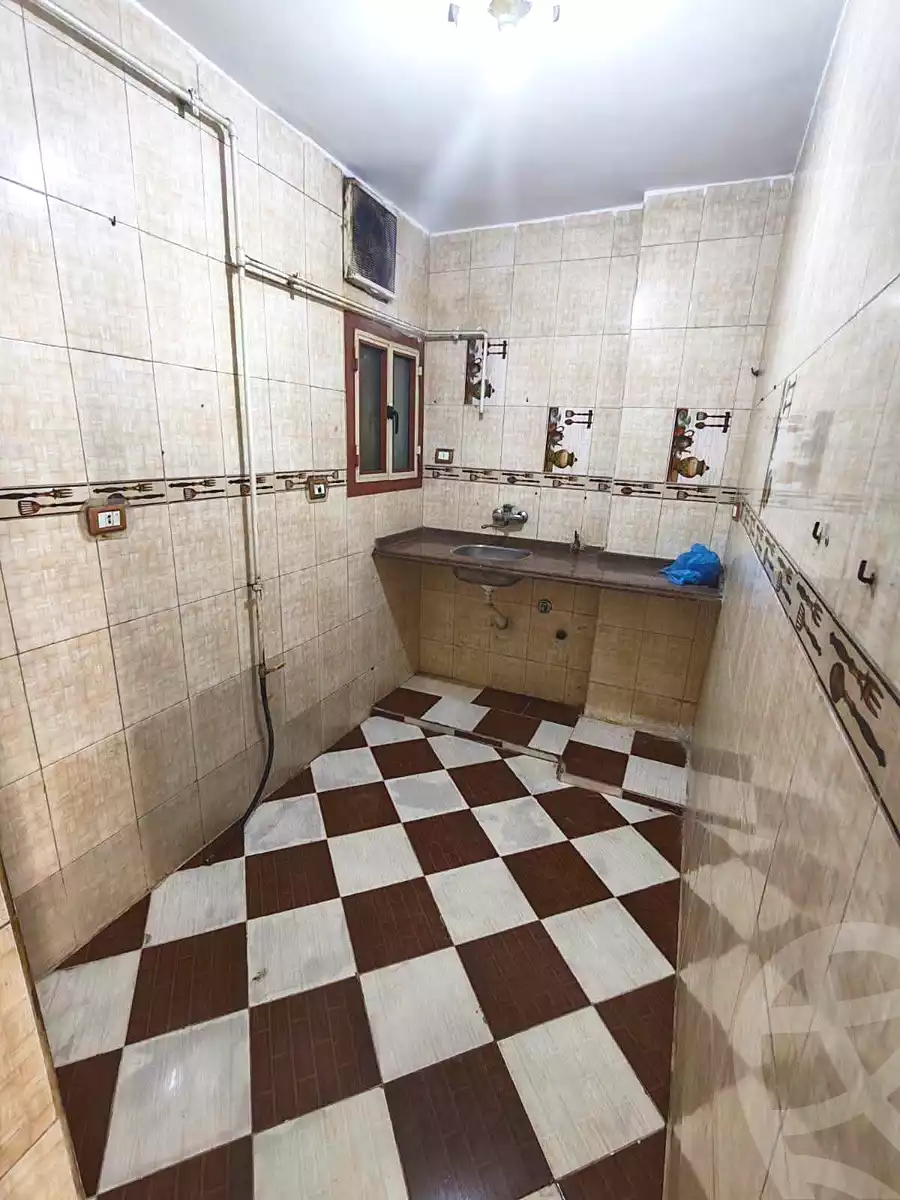 https://aqarmap.com.eg/en/listing/7338862-for-sale-alexandria-al-agamy-el-hanouvel-kasr-al-quiri-st-1