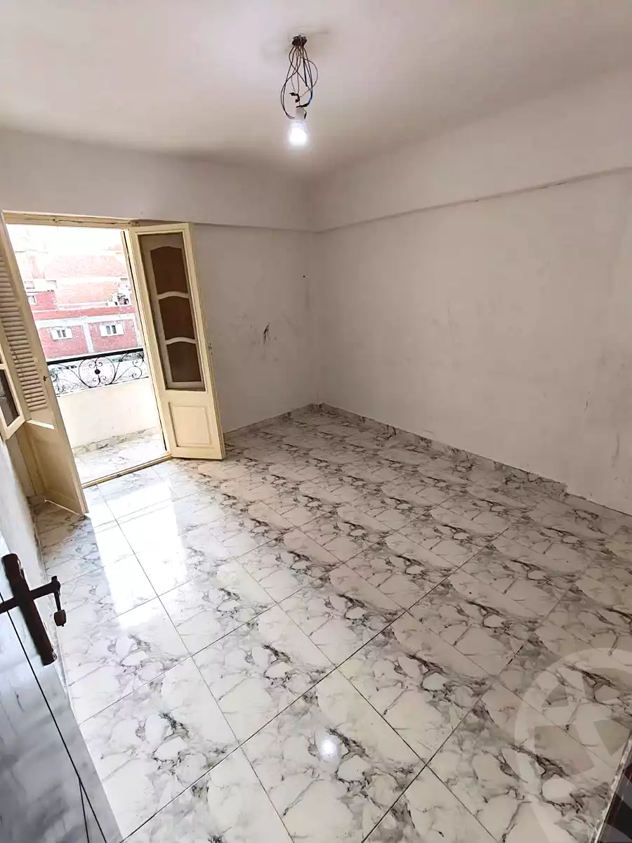 https://aqarmap.com.eg/en/listing/7338881-for-sale-alexandria-al-agamy-el-hanouvel-kasr-al-quiri-st-1