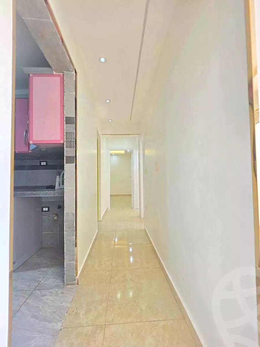 https://aqarmap.com.eg/ar/listing/7339005-for-sale-alexandria-el-asafra-l-sfr-bhry