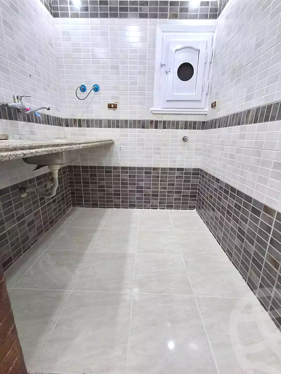 https://aqarmap.com.eg/ar/listing/7339016-for-sale-alexandria-al-agamy-shataa-el-nakheel