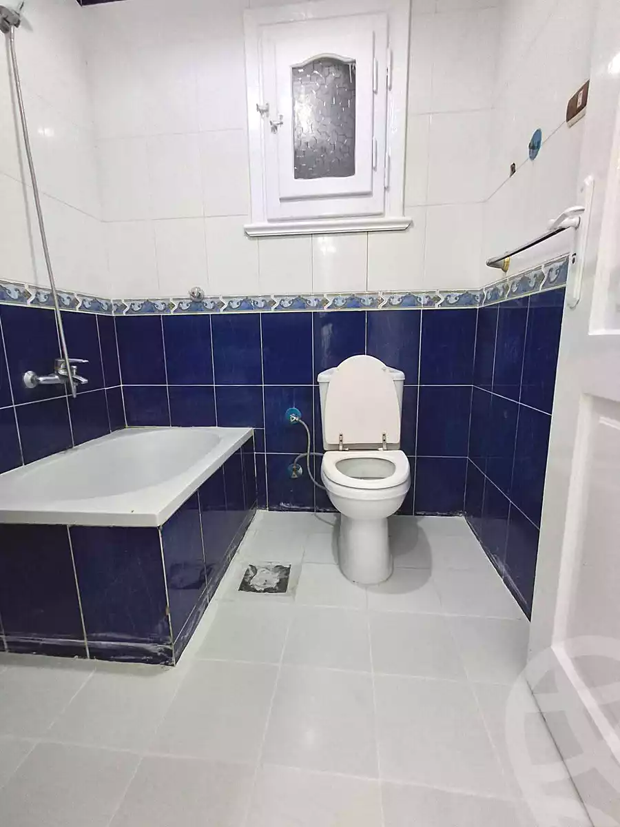 https://aqarmap.com.eg/ar/listing/7339016-for-sale-alexandria-al-agamy-shataa-el-nakheel