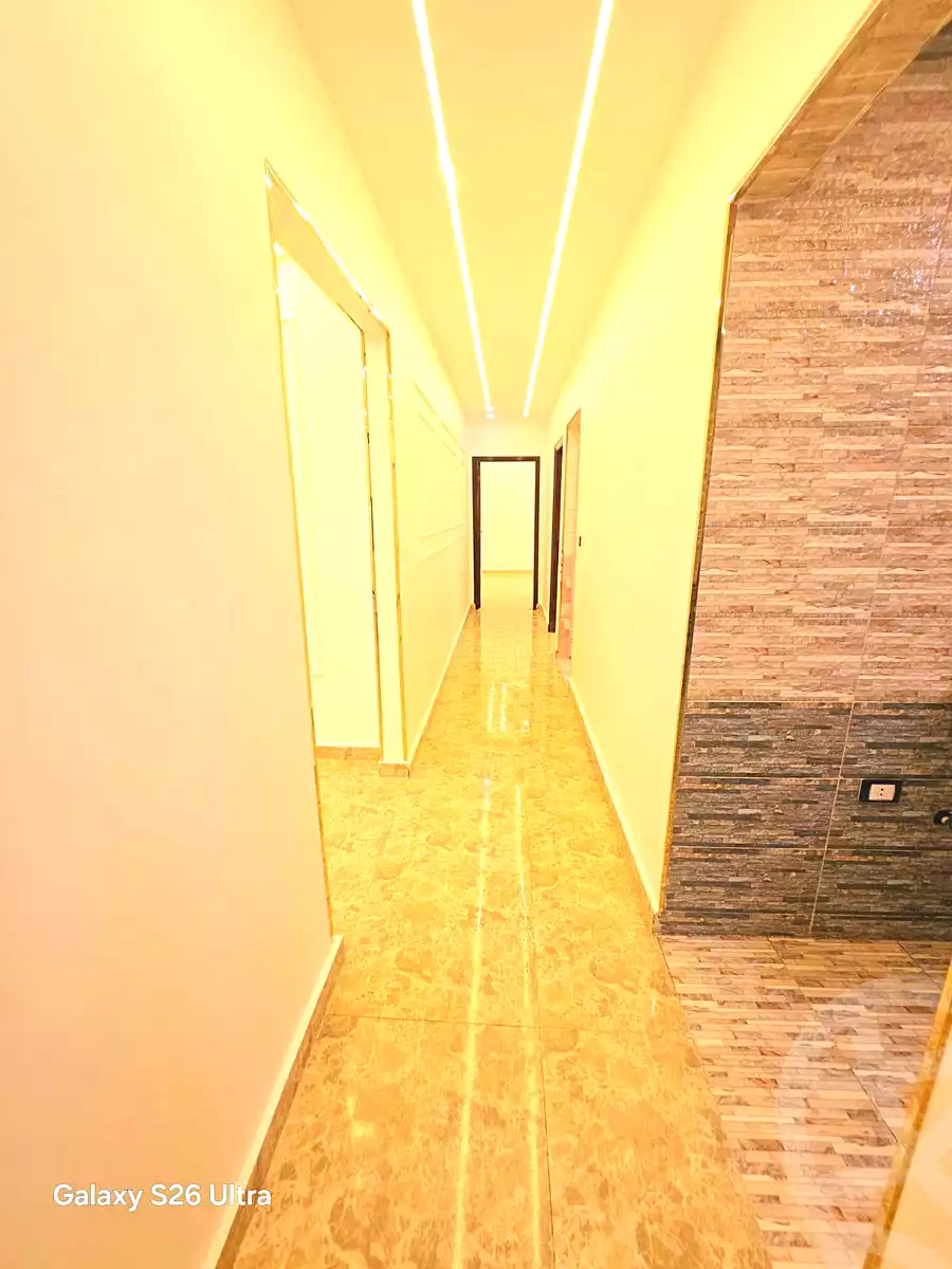 https://aqarmap.com.eg/en/listing/7339101-for-sale-alexandria-sydy-bshr-sydy-bshr-bhry-shr-khld-bn-lwlyd