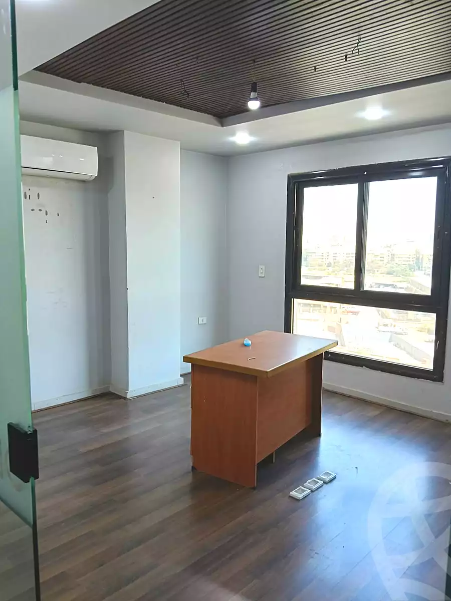 https://aqarmap.com.eg/ar/listing/7339233-for-rent-cairo-el-maadi-compounds-rayhanah-plaza