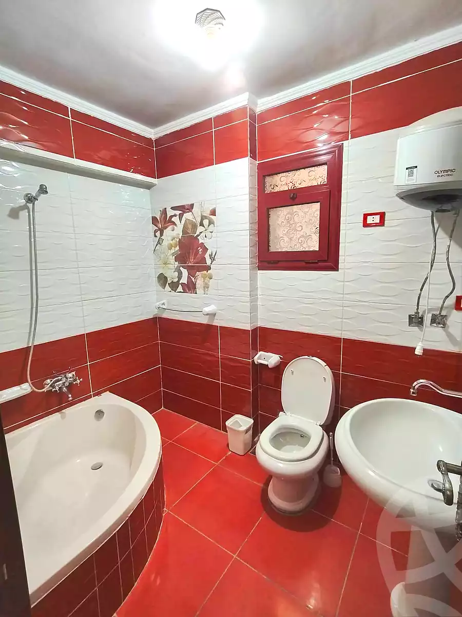 https://aqarmap.com.eg/ar/listing/7339270-for-sale-alexandria-ganaklis