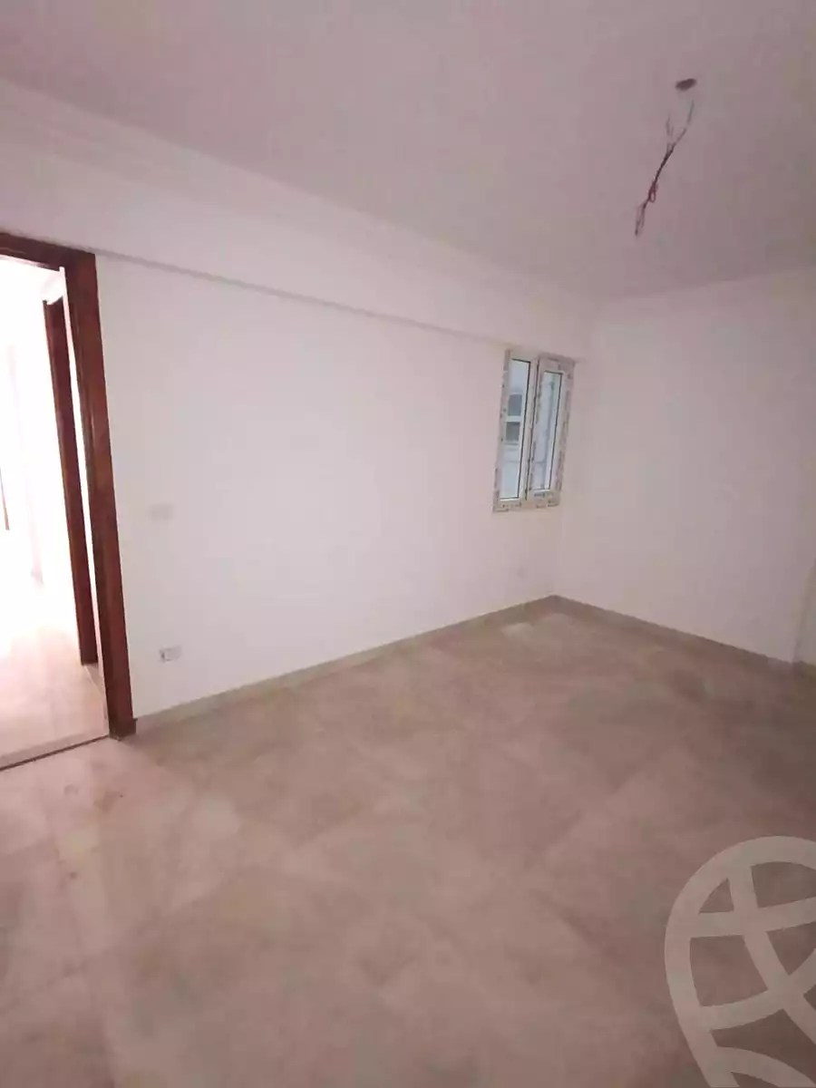 https://aqarmap.com.eg/ar/listing/7338599-for-sale-alexandria-lsywf-gamila-abu-herid-st