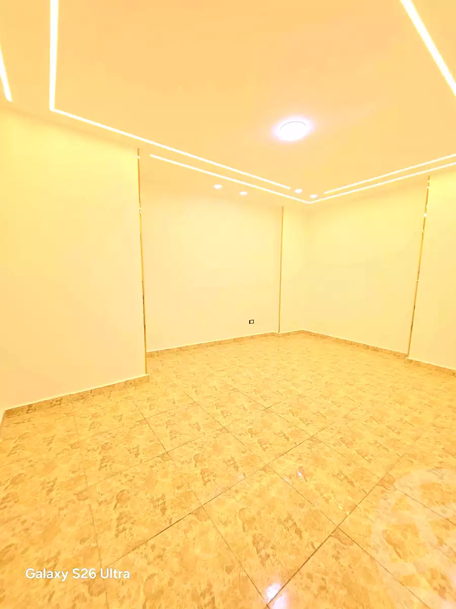https://aqarmap.com.eg/ar/listing/7339317-for-sale-alexandria-sydy-bshr-sydy-bshr-bhry-shr-khld-bn-lwlyd