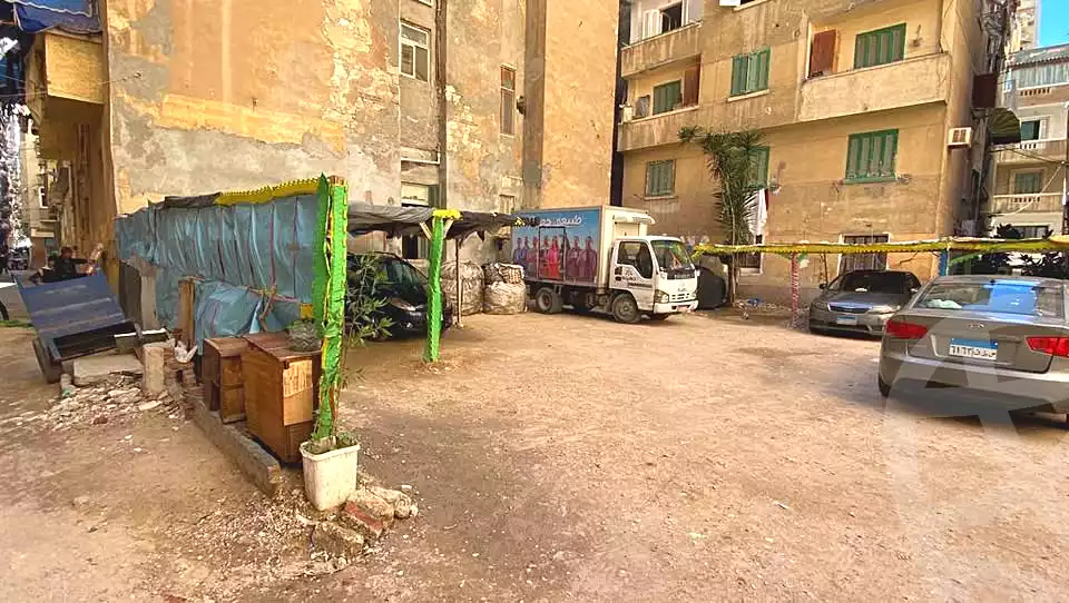 https://aqarmap.com.eg/en/listing/7339320-for-sale-alexandria-camp-cesar-al-anba-younis-st