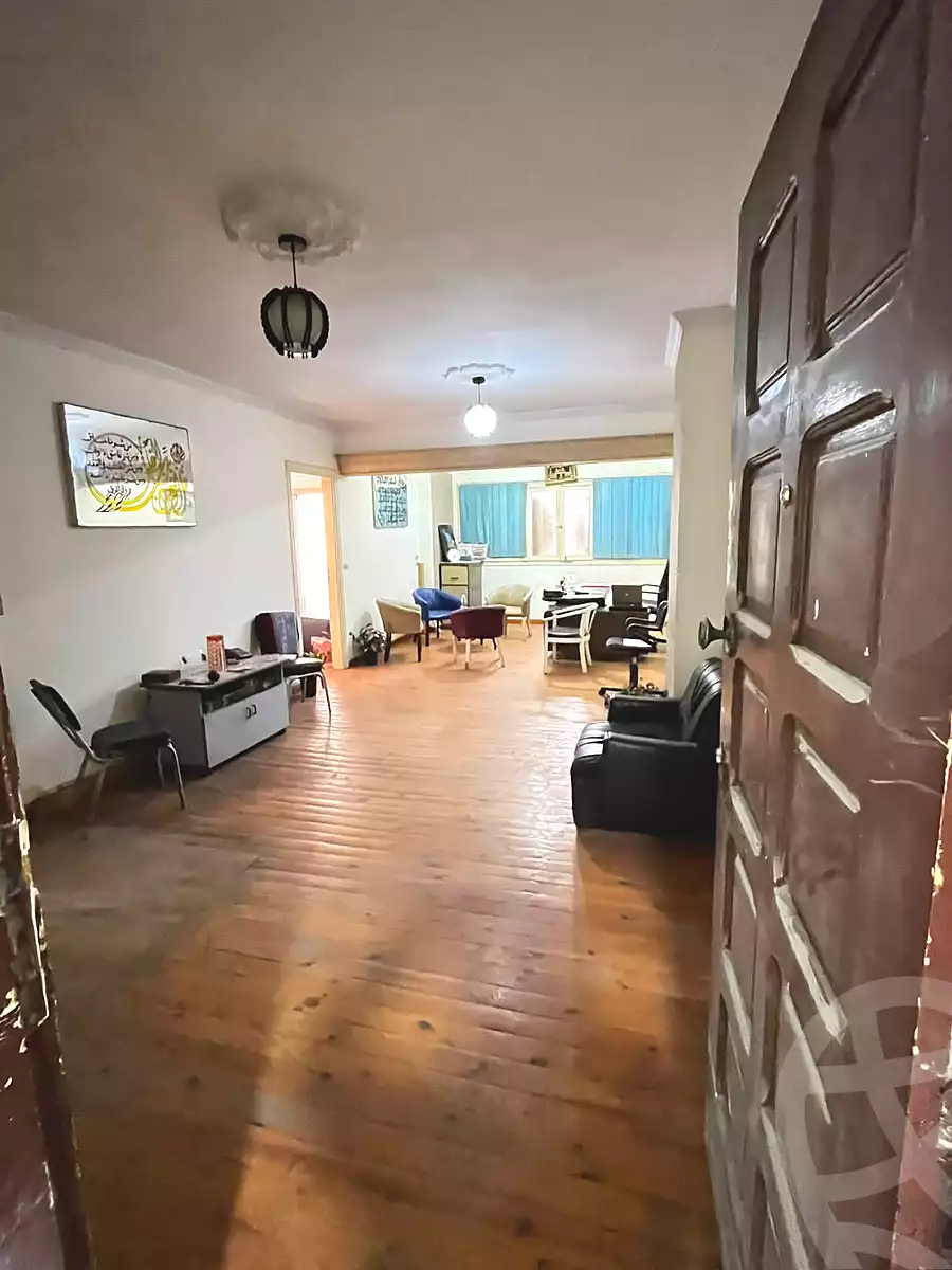 https://aqarmap.com.eg/en/listing/7339358-for-sale-alexandria-moharram-bey-tryq-qn-lswys