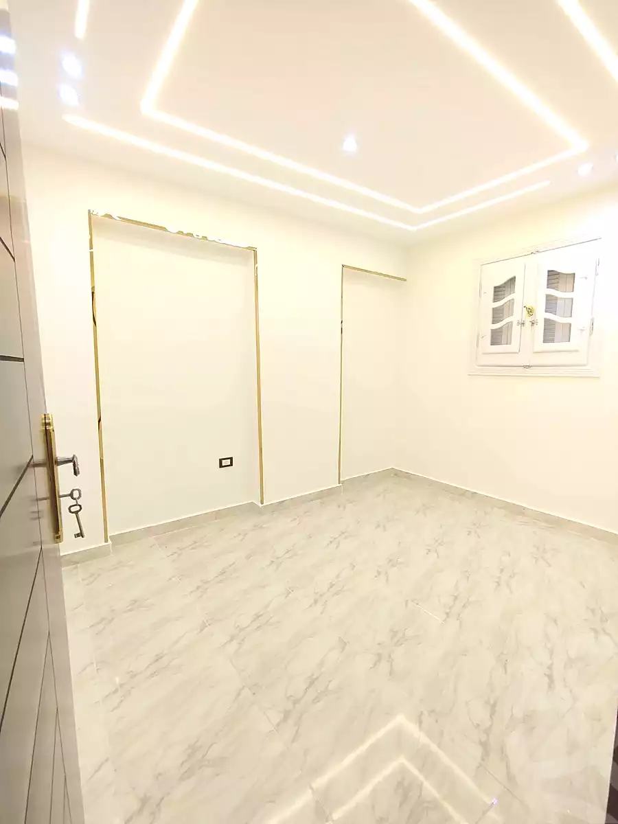 https://aqarmap.com.eg/en/listing/7339362-for-sale-alexandria-lsywf-el-falki
