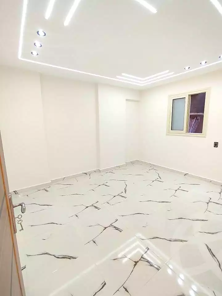 https://aqarmap.com.eg/ar/listing/7339745-for-sale-alexandria-lsywf-el-falki