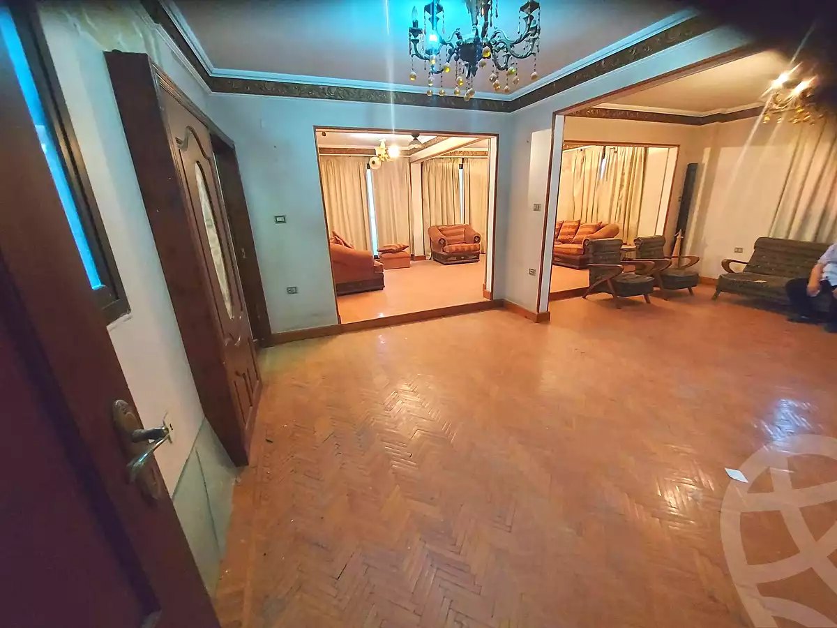 https://aqarmap.com.eg/en/listing/7339791-for-sale-cairo-helwan-helwan-el-sharkeya-borhan-st