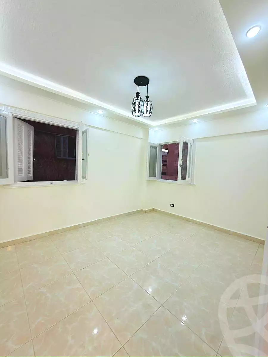 https://aqarmap.com.eg/ar/listing/7339830-for-sale-alexandria-al-agamy-shataa-el-nakheel-street-65