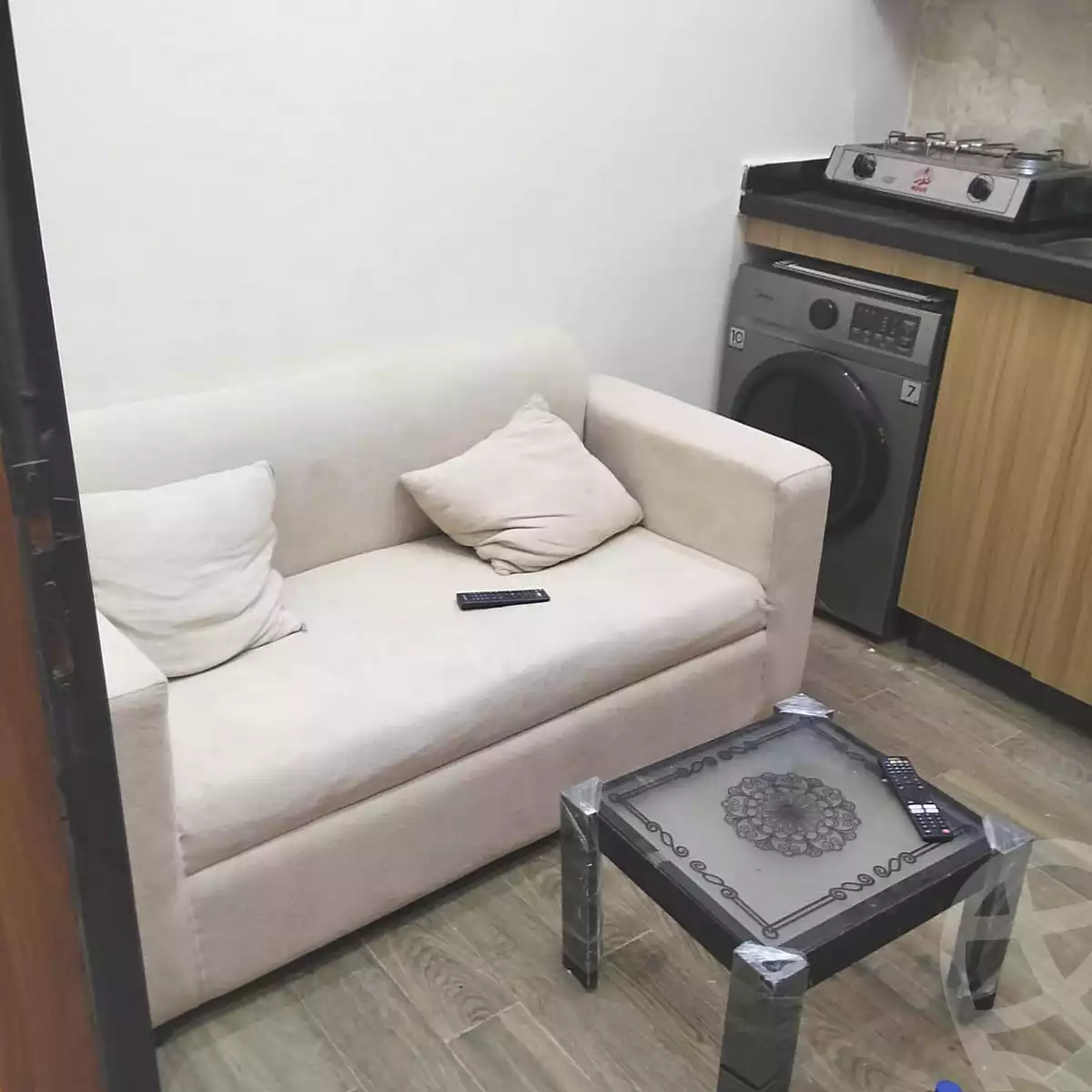 https://aqarmap.com.eg/ar/listing/7340307-for-rent-cairo-6th-of-october-el-ahyaa-neighborhood-1st-eighth-neighborhood