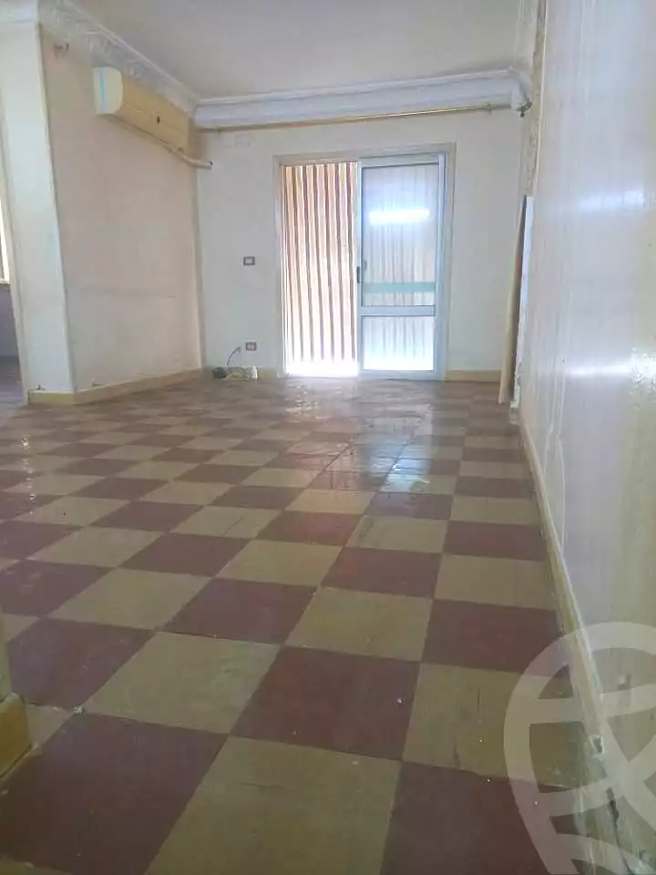 https://aqarmap.com.eg/ar/listing/7340425-for-sale-alexandria-bw-qyr-toson-st