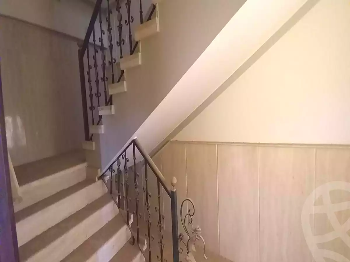 https://aqarmap.com.eg/ar/listing/7340585-for-sale-cairo-new-cairo-compounds-les-rois