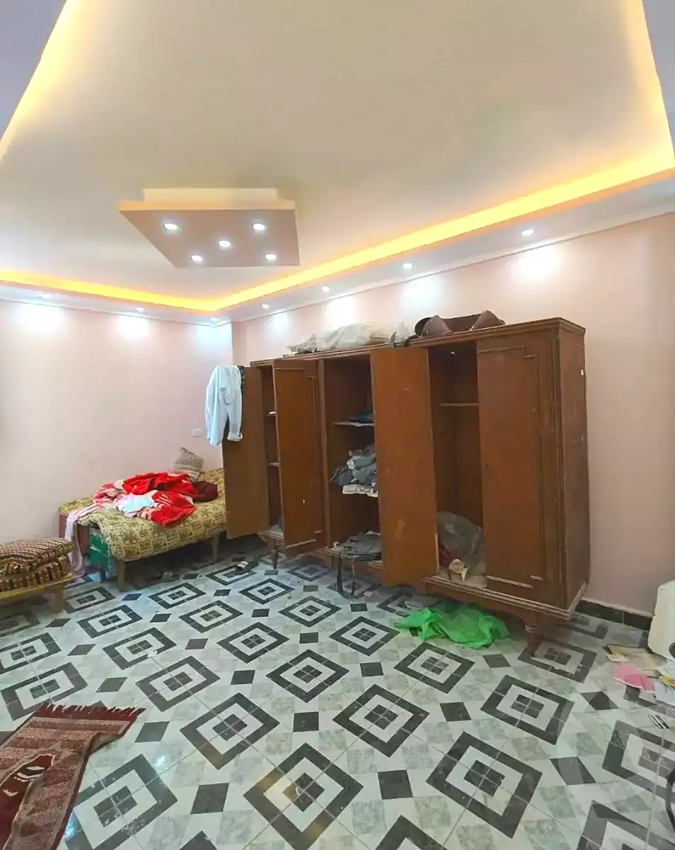 https://aqarmap.com.eg/en/listing/7340688-for-sale-alexandria-lsywf-el-falki