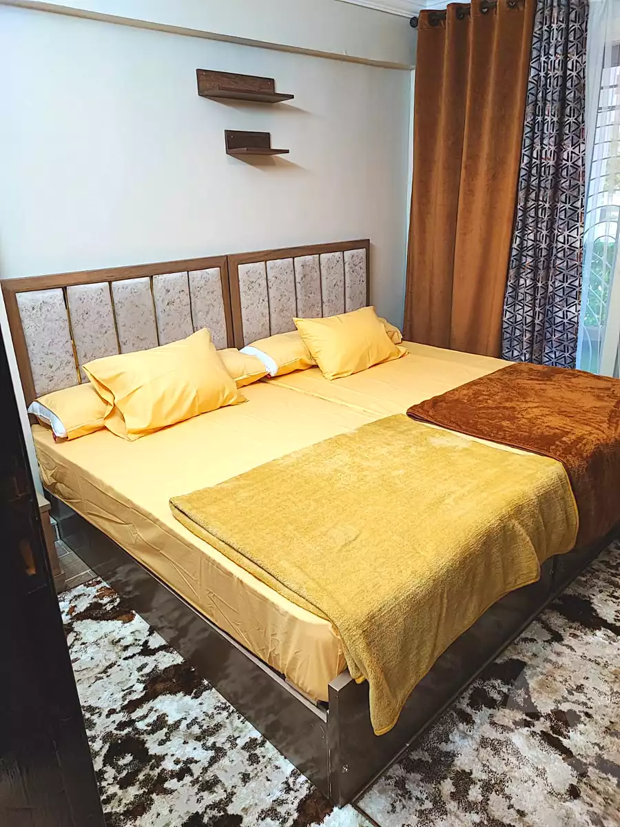 https://aqarmap.com.eg/en/listing/7340853-for-rent-cairo-6th-of-october-compounds-jn-ktwbr
