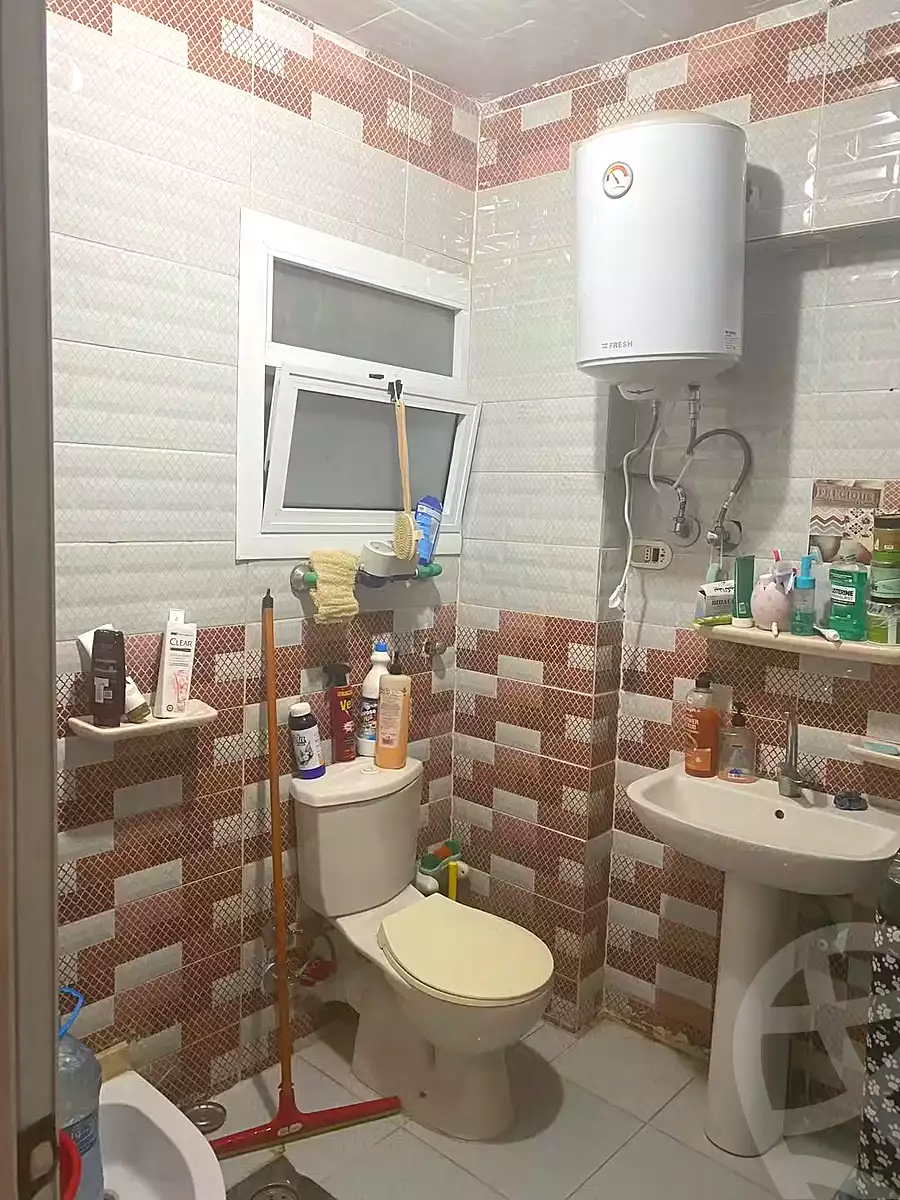 https://aqarmap.com.eg/en/listing/7340955-for-sale-alexandria-al-agamy-el-hanouvel-gabir-hafez-st