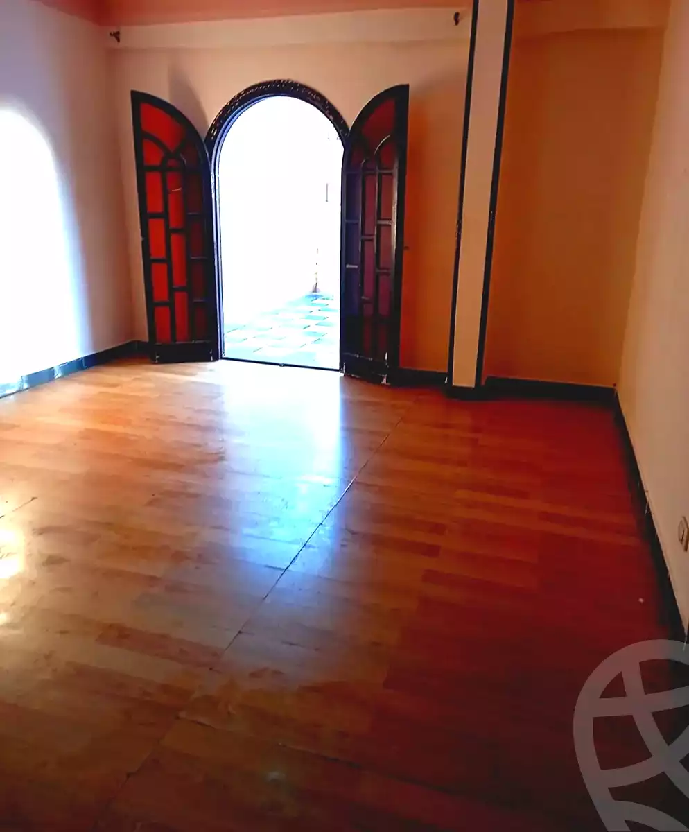 https://aqarmap.com.eg/en/listing/7341156-for-sale-alexandria-al-agamy-bw-ywsf